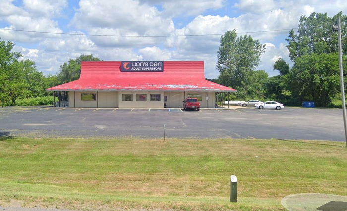 Stuckeys - Coldwater - 570 Jonesville Rd (newer photo)